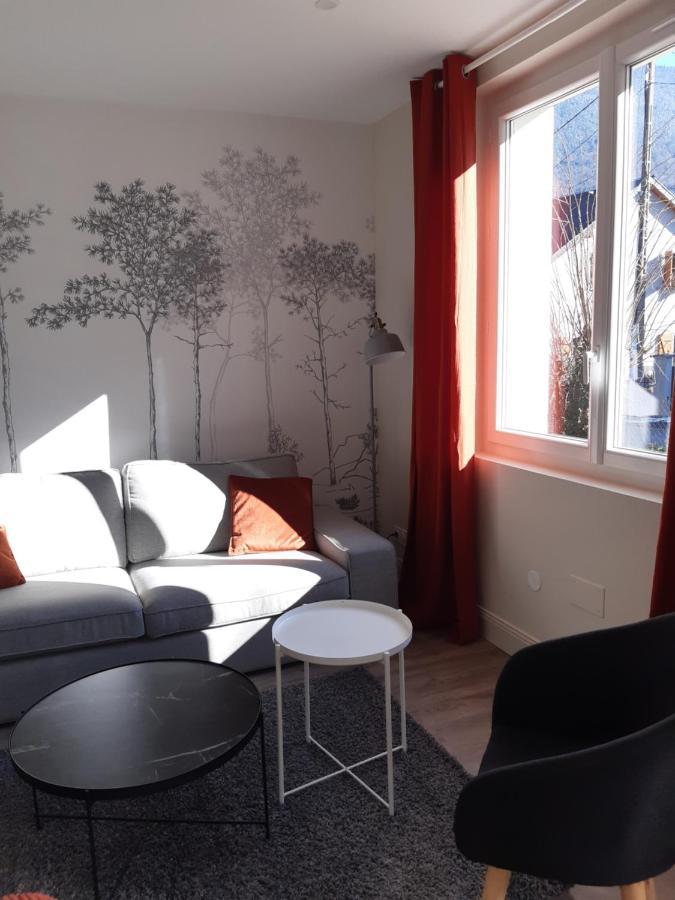 T3 Neuf 65M2 5 Personnes Avec Jardin Au Calme, Menage Inclus, Local Velo Lägenhet Bagnères-de-Luchon Exteriör bild