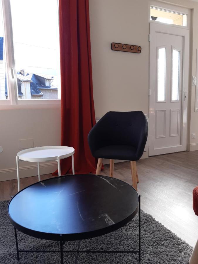 T3 Neuf 65M2 5 Personnes Avec Jardin Au Calme, Menage Inclus, Local Velo Lägenhet Bagnères-de-Luchon Exteriör bild